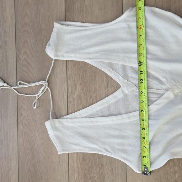 White Sleeveless V-Neck Lace-Up Side Mini Beach Cover Up - Picture 10 of 10